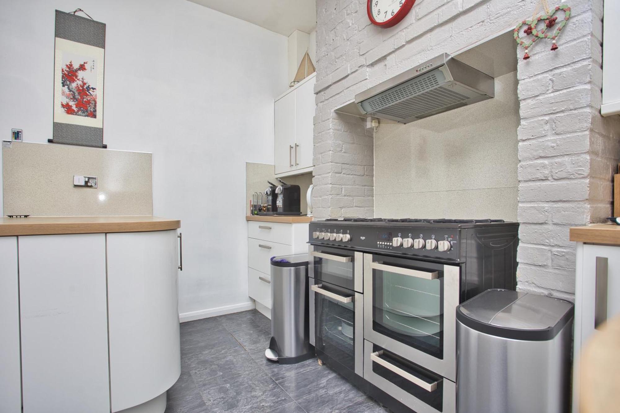 Spacious Seaside Escape In The Heart Of Deal, 4 Mins From The Beach 外观 照片
